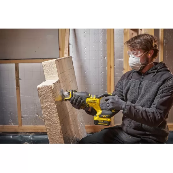 Aku bezuhlíková mečová pila 18V bez aku STANLEY FATMAX V20 SFMCS311B