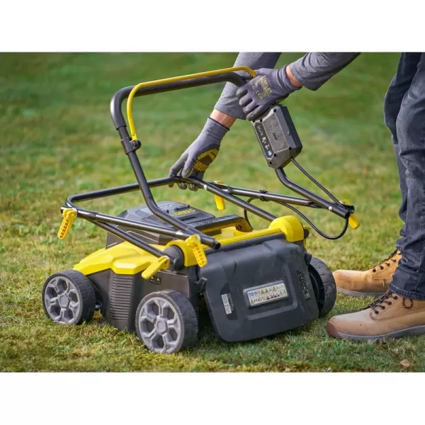Aku vertikutátor V20 2x20V 2x4,0Ah Stanley FATMAX SCOEP3801M2