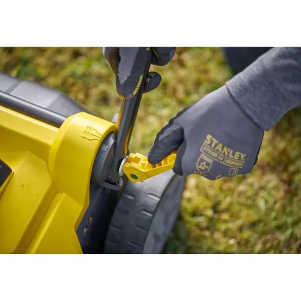 Aku vertikutátor V20 2x20V 2x4,0Ah Stanley FATMAX SCOEP3801M2