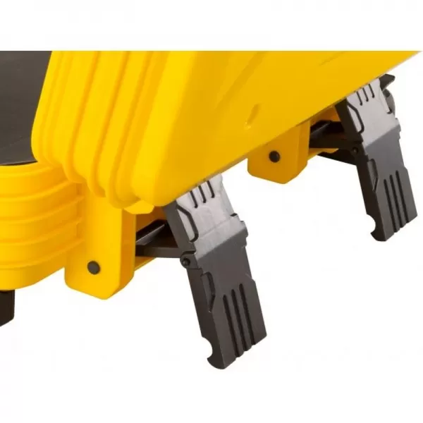 Kufr s kolečky na nářadí pro techniky FatMax Stanley FMST1-72383