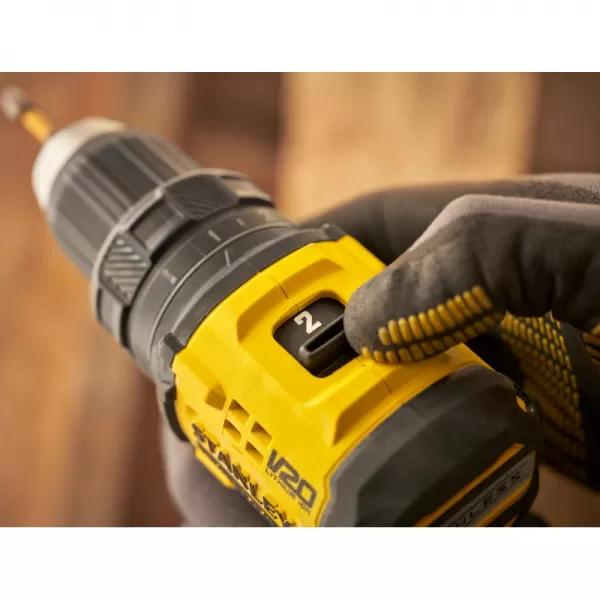 Aku bezuhlíková vrtačka 18V 2x2,0Ah STANLEY FATMAX V20 SFMCD714D2T