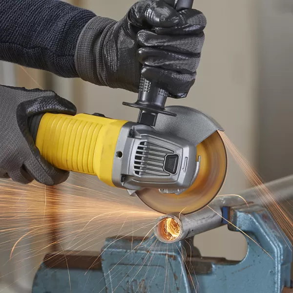 Úhlová bruska 115mm Stanley FatMax FMEG210