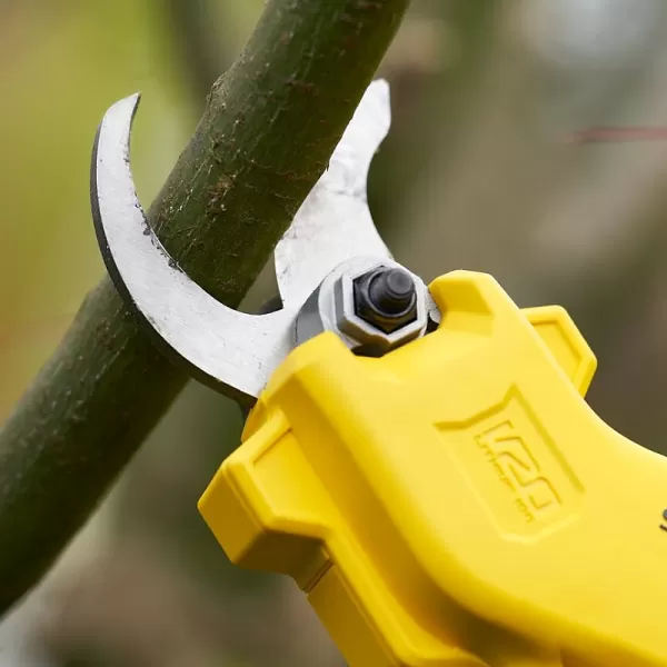 Aku nůžky na větve V20 18V bez aku Stanley FatMax SFMCPP32B