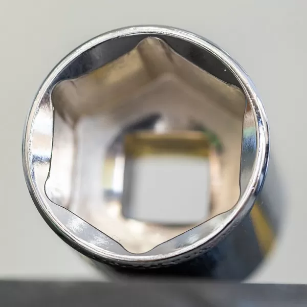 Nástrčná hlavice 1/2", 16mm Stanley STMT88738-0