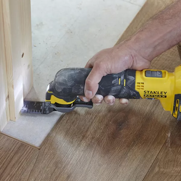 Aku oscilační bruska V20 18V bez aku Stanley FatMax SFMCE500B