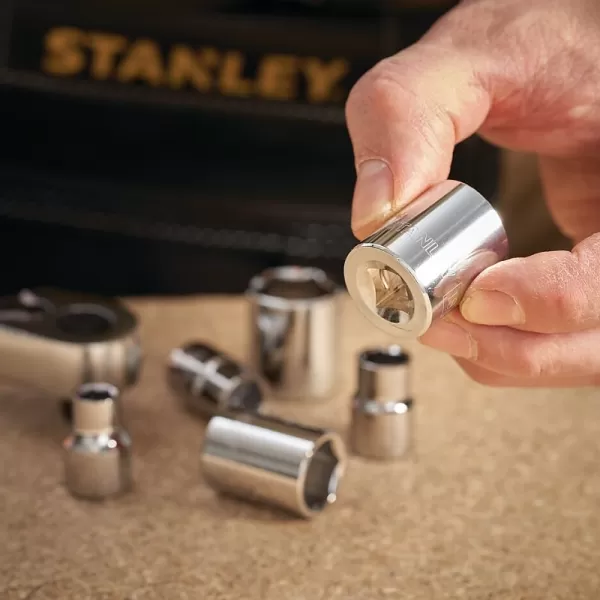 Nástrčná hlavice 3/8", 18mm Stanley STMT86313-0