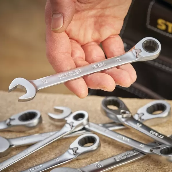 Ráčnový klíč s přepínací páčkou 12 mm Anti-Slip FatMax Stanley FMMT13085-0