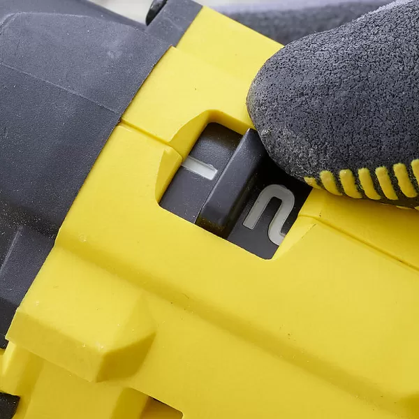 Aku příklepová vrtačka V20 18V 2x2,0Ah, příslušenství Stanley FatMax SFMCD711DSA