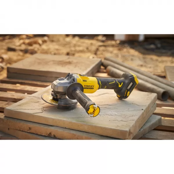 Aku bezuhlíková úhlová bruska 18V bez aku STANLEY FATMAX V20 SFMCG710B