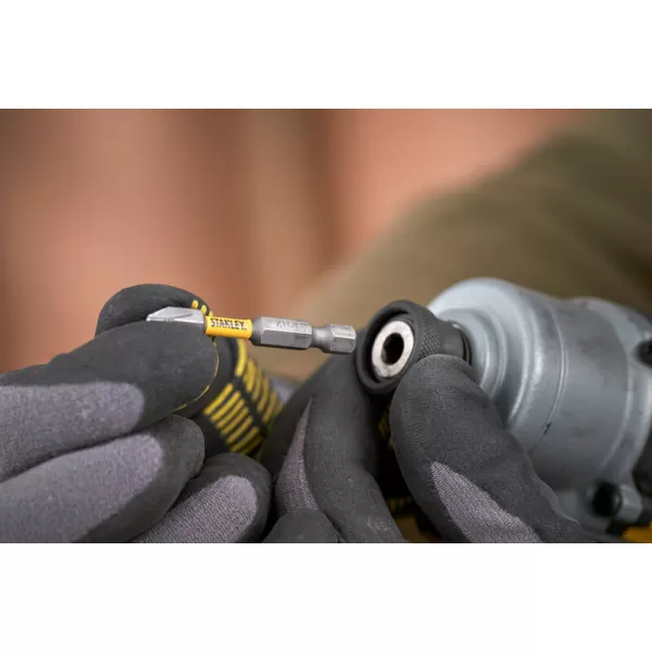 Aku bezuhlíkový rázový utahovák V20 18V 2x2,0Ah Stanley FatMax SFMCF830D2K