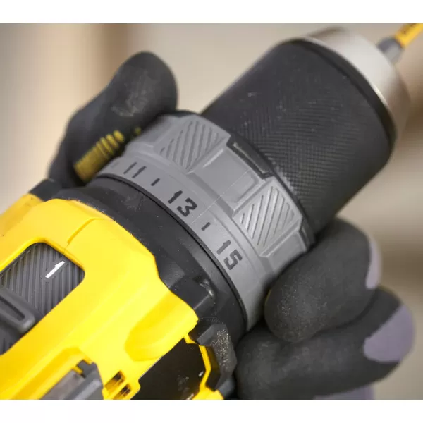 Aku bezuhlíková vrtačka V20 18V bez aku Stanley FatMax SFMCD725B