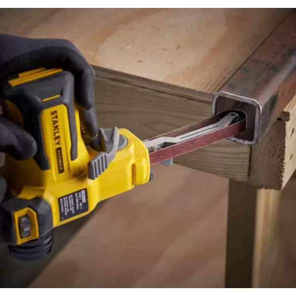 Aku prstová bruska V20 18V bez aku Stanley FatMax SFMCE210B